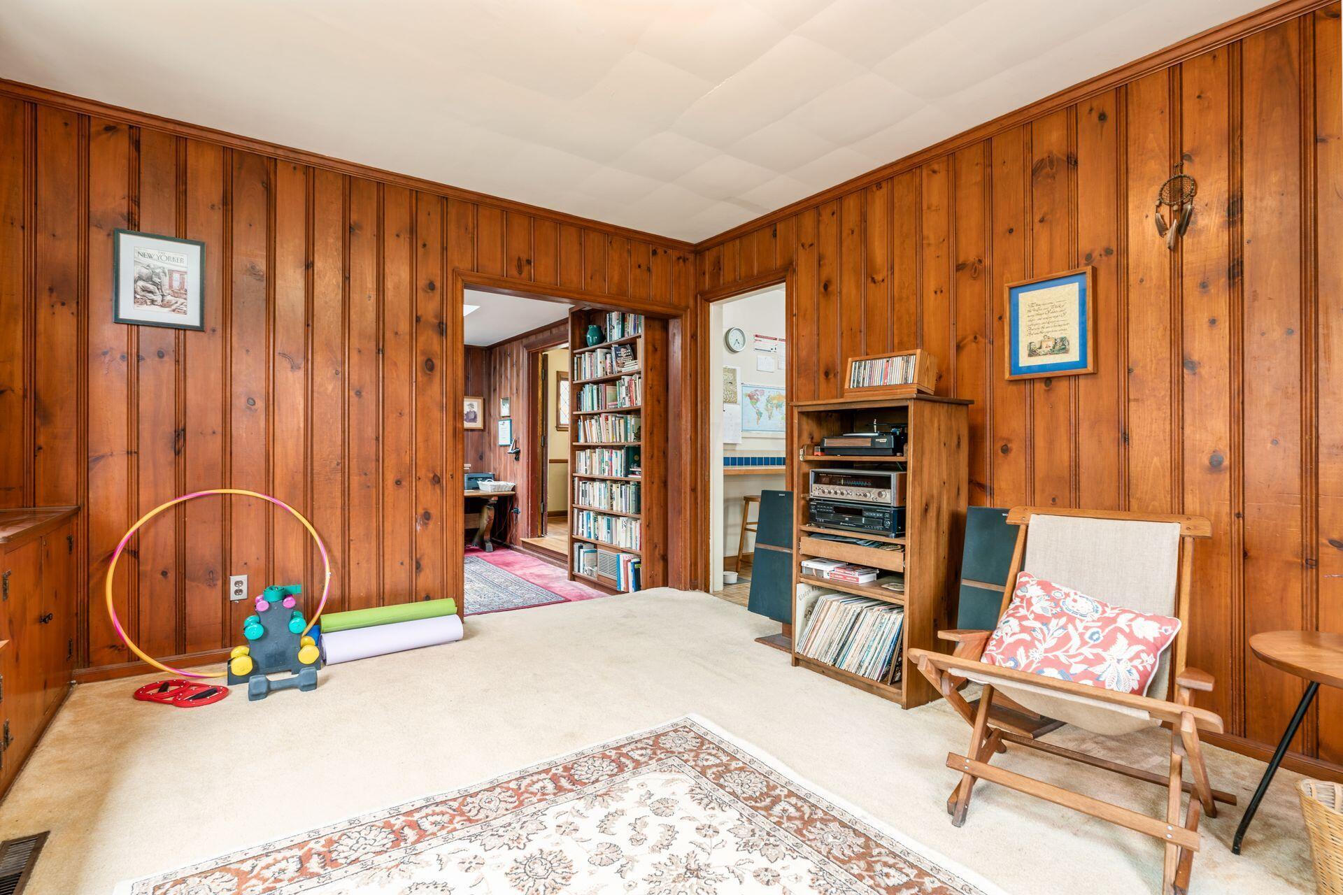 126 South Stanwood Road Bexley, OH 43209 - Photo 15 of 52