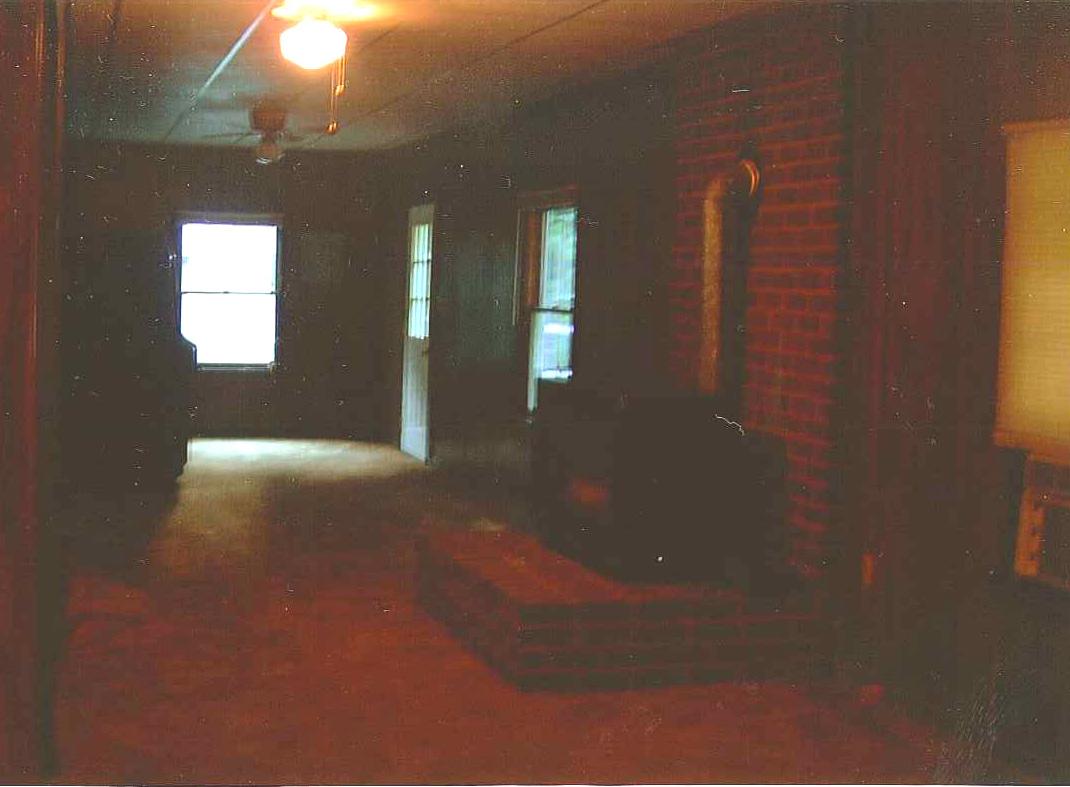 7677 Franklin Road Boones Mill, VA 24065 - Photo 4 of 7 Great Room