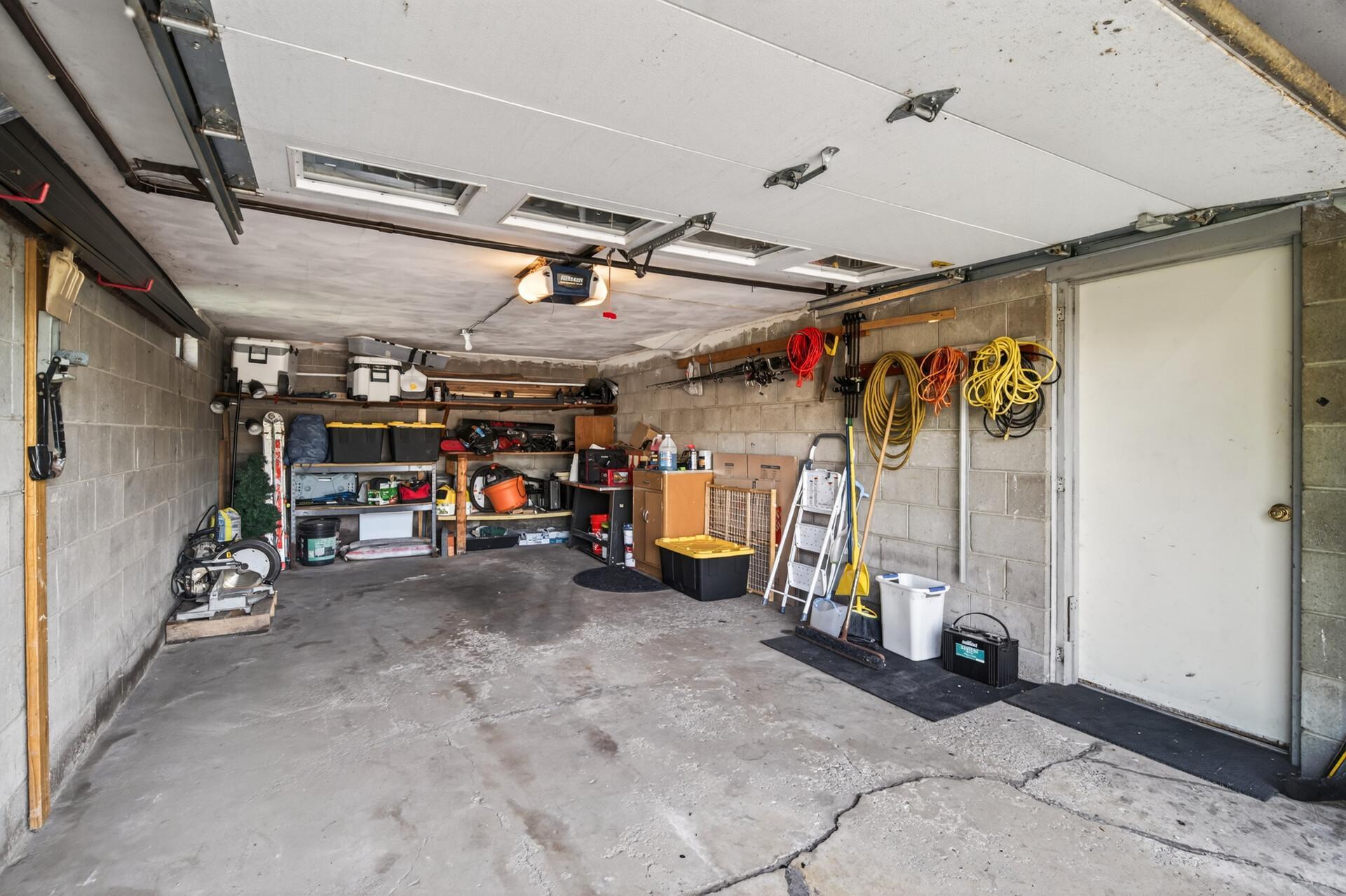 765 Rose Place Roseville, MN 55113 - Photo 27 of 56