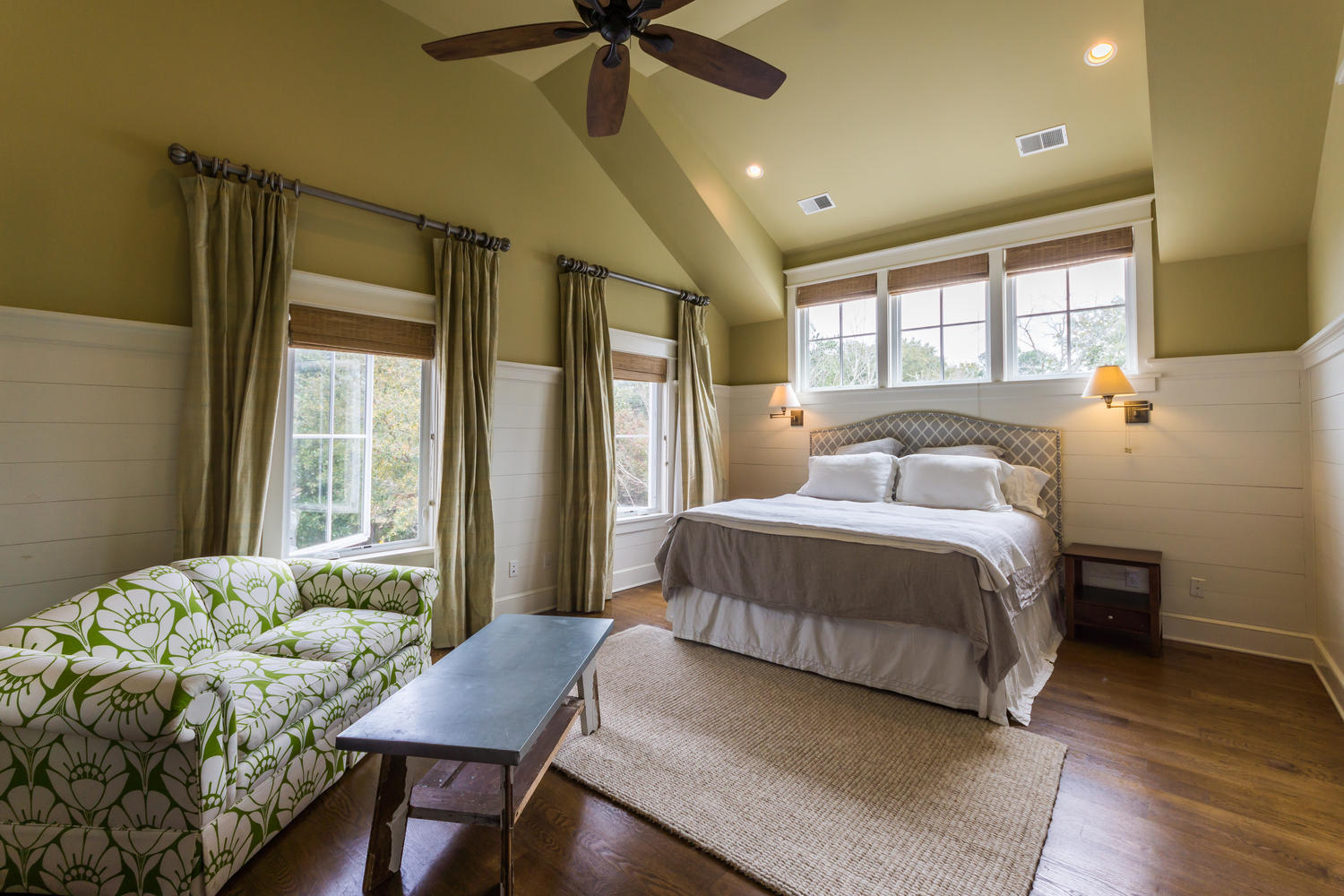 1314 Pherigo Street Mount Pleasant, SC 29464 - Photo 18 of 25 Master Suite
