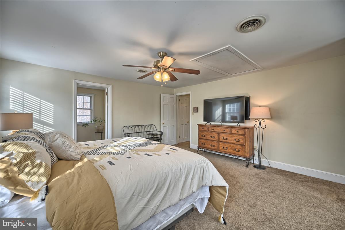 1016 Pheasant Road Harrisburg, PA 17112 - Photo 33 of 74 Gallery Image 33