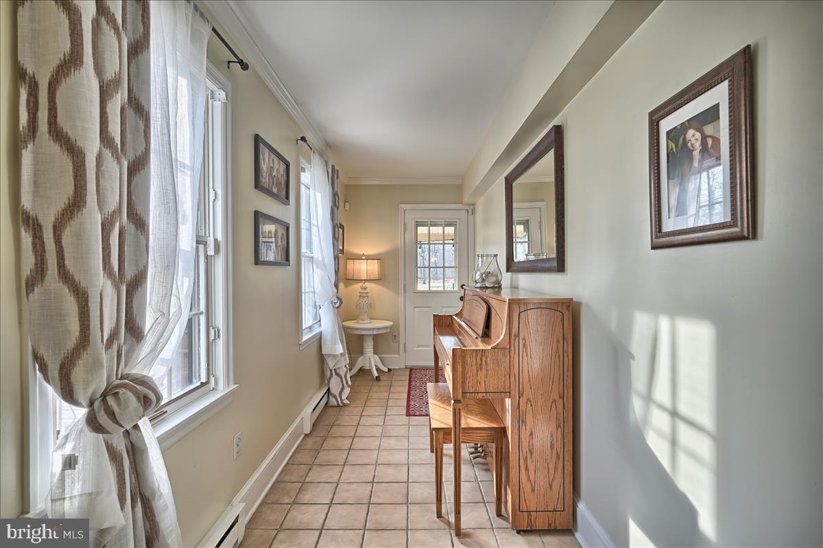 1016 Pheasant Road Harrisburg, PA 17112 - Photo 6 of 74 Gallery Image 6