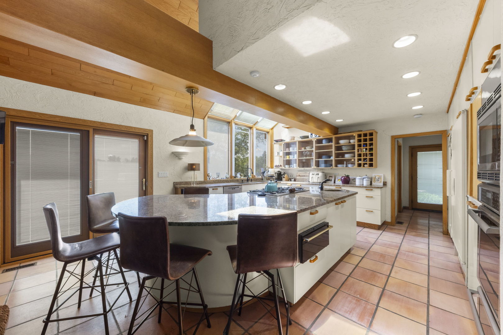 8170 Lake Ridge Drive Burr Ridge, IL 60527 - Photo 16 of 58 Gallery Image 16