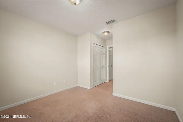 $1,975 | 215 Richmond Drive, St. Johns, FL 32259