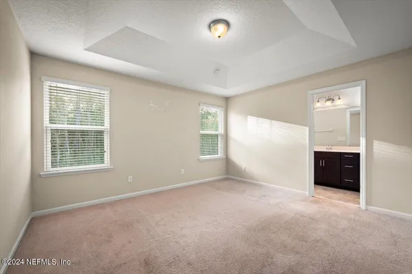 $1,975 | 215 Richmond Drive, St. Johns, FL 32259
