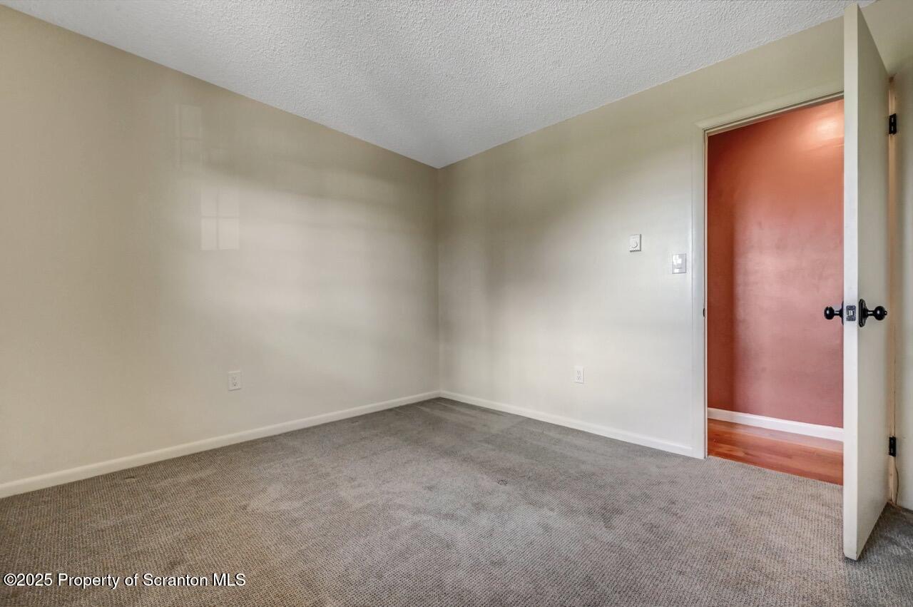 219 Noble Road Clarks Summit, PA 18411 - Photo 29 of 47