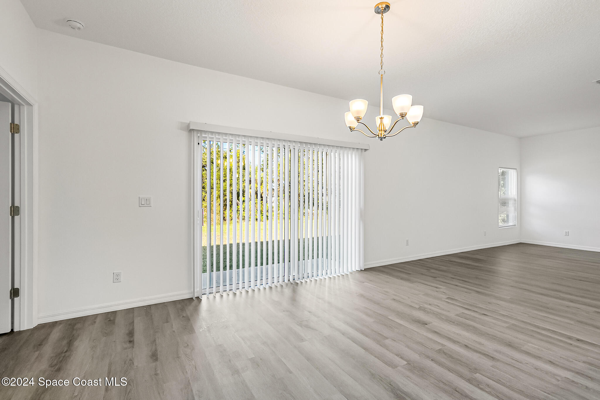 606 Waycross Road Southwest Palm Bay, FL 32908 - Photo 14 of 52 20241218 606 Waycross Rd SW Palm Bay TAR