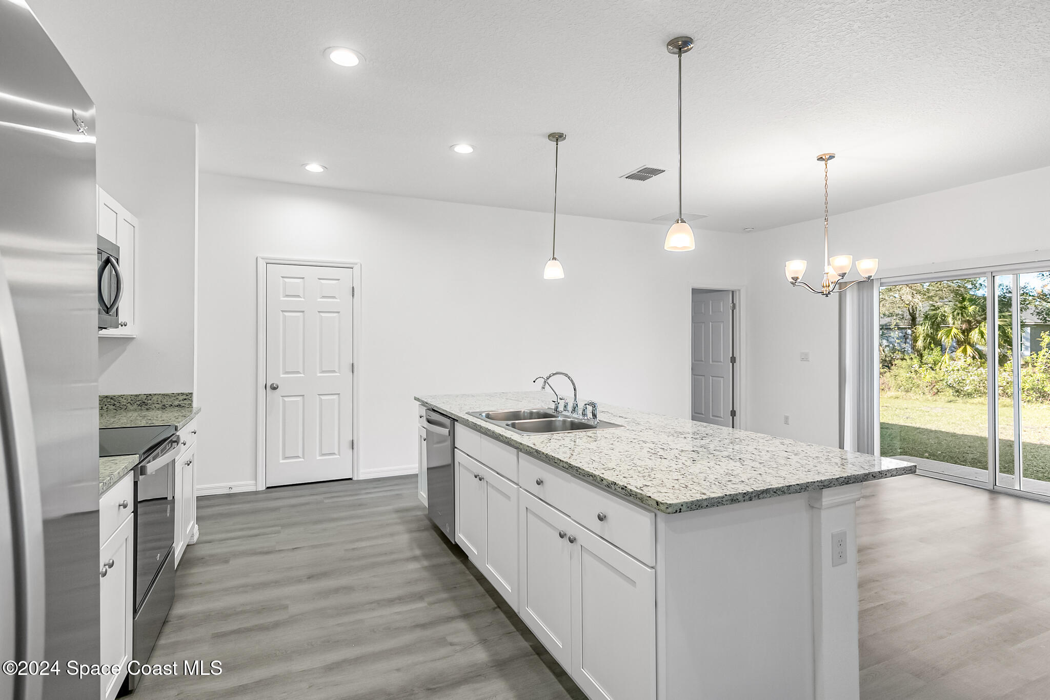 606 Waycross Road Southwest Palm Bay, FL 32908 - Photo 18 of 52 20241218 606 Waycross Rd SW Palm Bay TAR