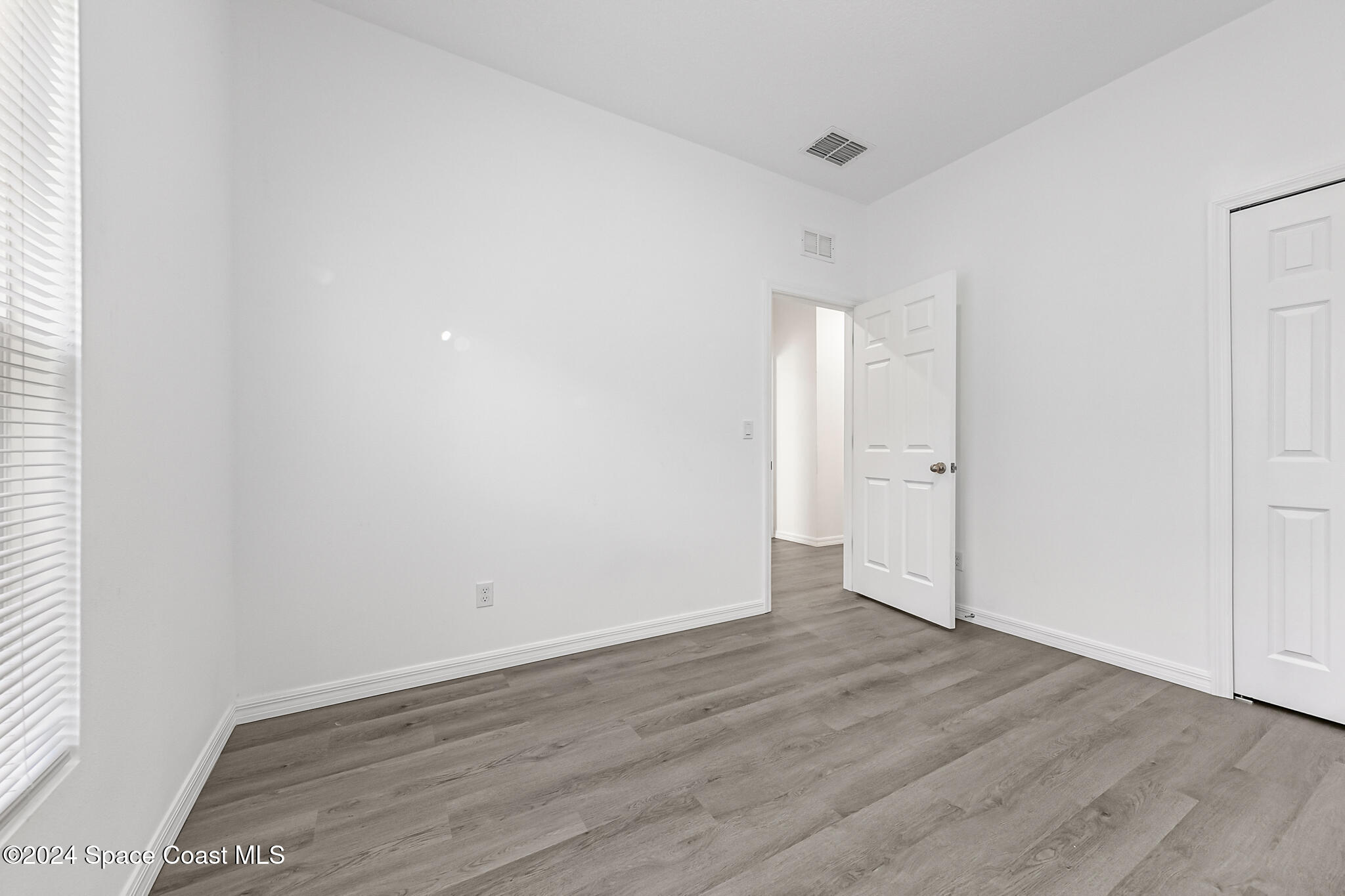 606 Waycross Road Southwest Palm Bay, FL 32908 - Photo 33 of 52 20241218 606 Waycross Rd SW Palm Bay TAR