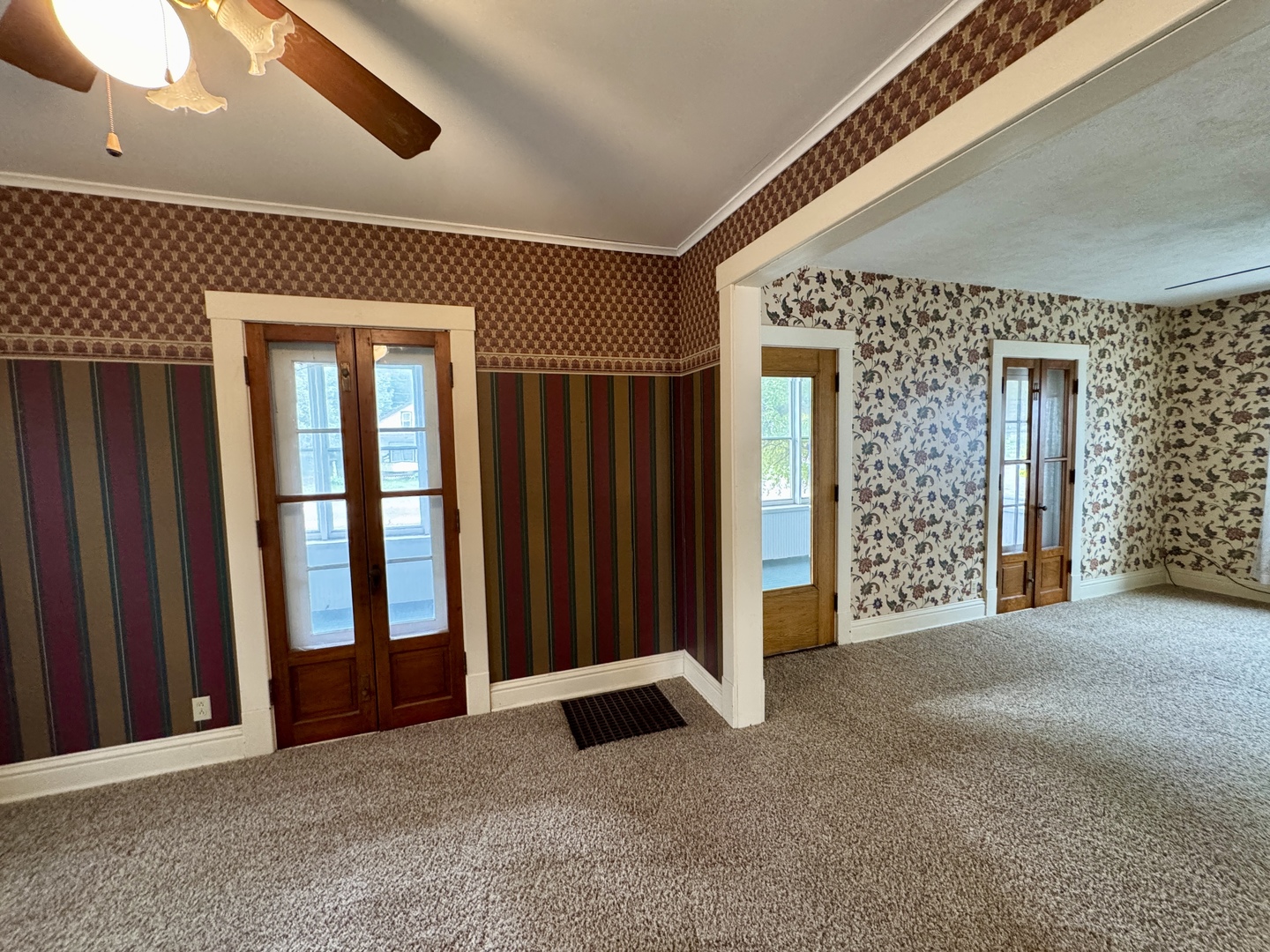 221 West Peru Street Princeton, IL 61356 - Photo 8 of 33