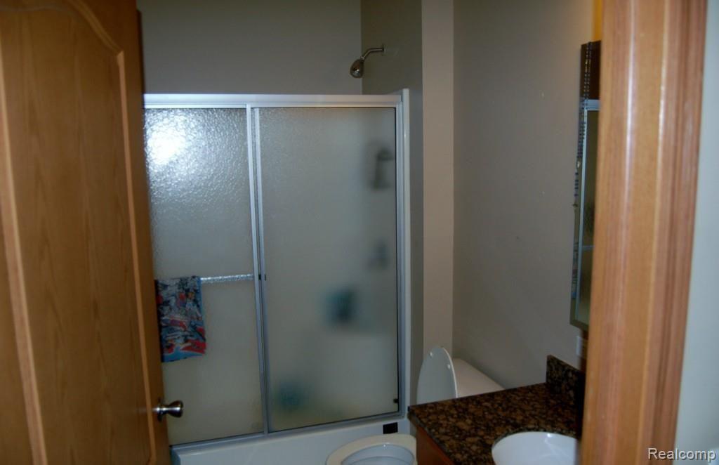 8175 Bennett Lake Road Fenton, MI 48430 - Photo 12 of 26 DSC_0012.jpg