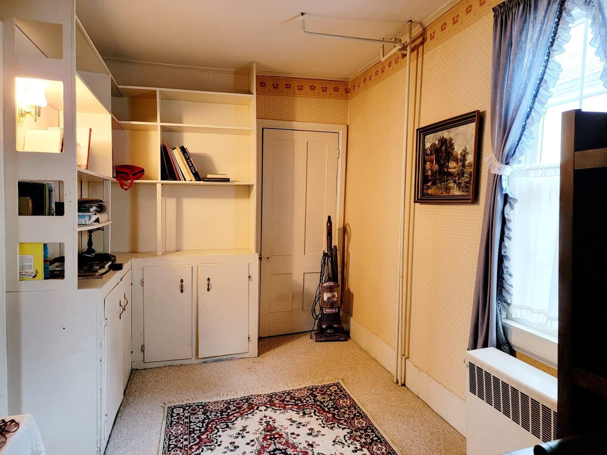 124 Warren Street Bangor, ME 04401 - Photo 9 of 26 received_1211355265985680