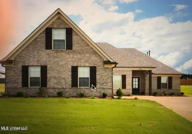 $325,000 | 1210 Howell Way, Hernando, MS 38632