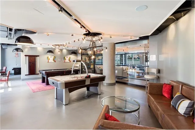 $6,395 | 66 Rockwell Place, Unit 11G | Fort Greene