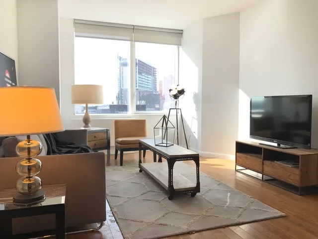 $6,395 | 66 Rockwell Place, Unit 11G | Fort Greene