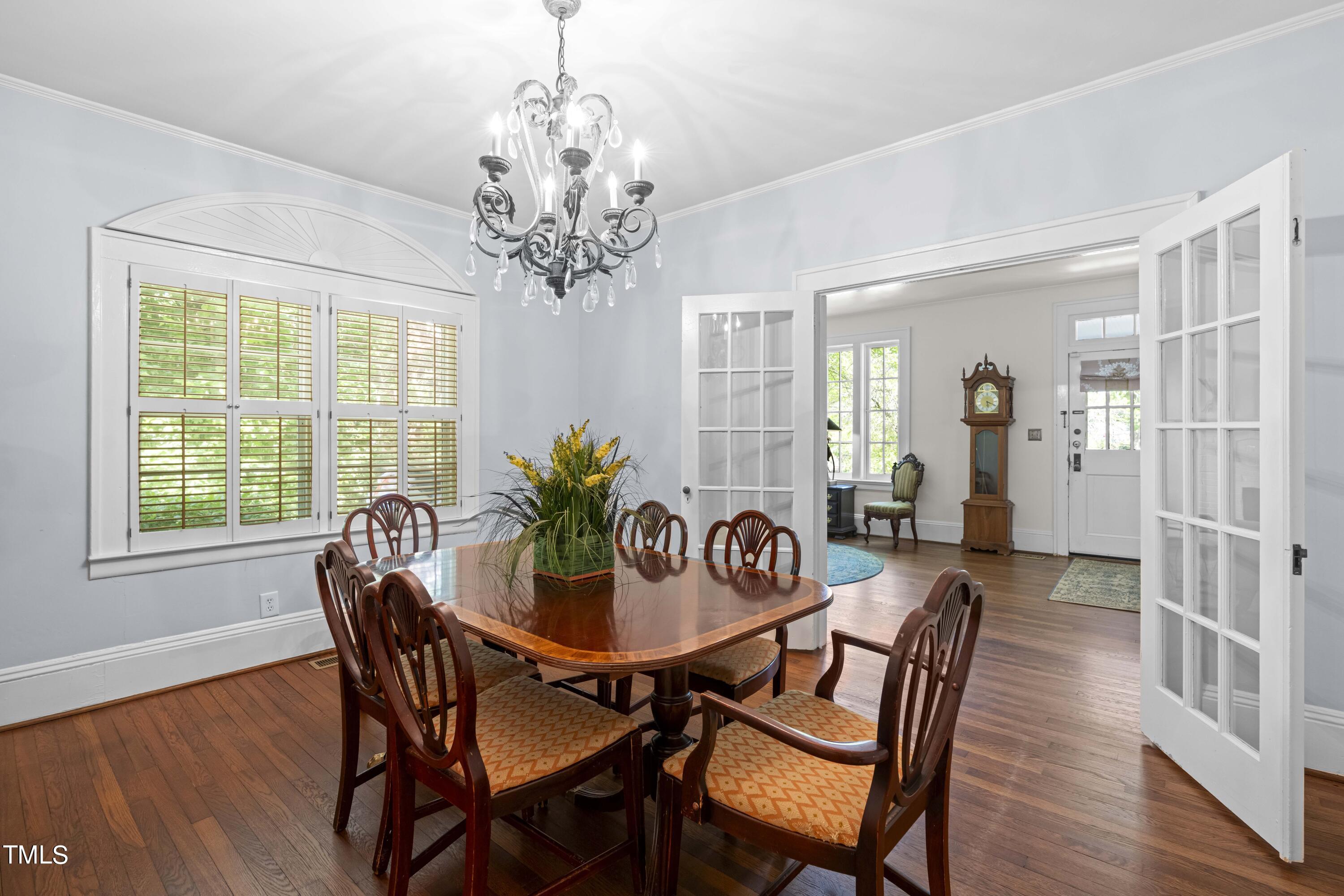 504 Holden Street Raleigh, NC 27604 - Photo 5 of 26 dining room