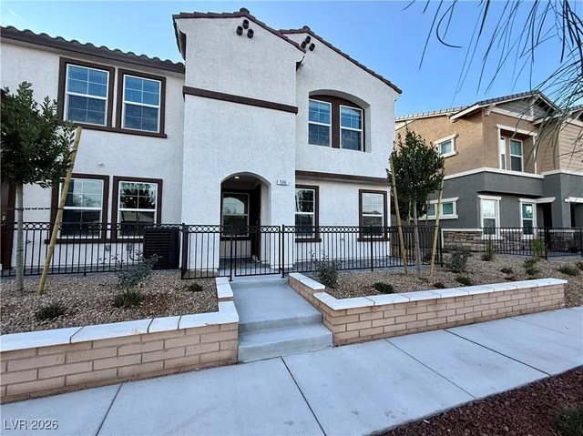 $1,998 | 506 Golden Myna Avenue, Henderson, NV 89011