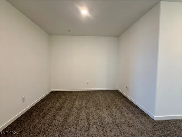 $1,998 | 506 Golden Myna Avenue, Henderson, NV 89011