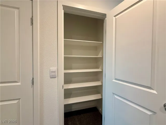 $1,998 | 506 Golden Myna Avenue, Henderson, NV 89011