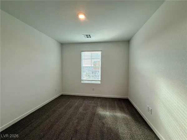 $1,895 | 506 Golden Myna Avenue, Henderson, NV 89011