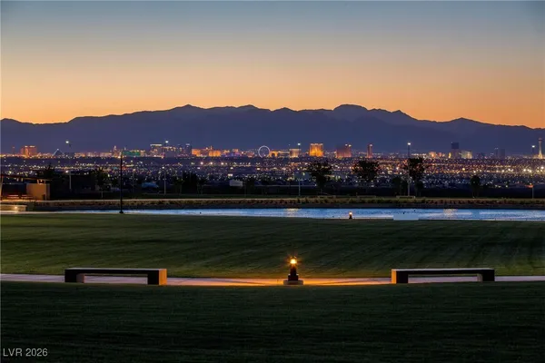 $1,895 | 506 Golden Myna Avenue, Henderson, NV 89011