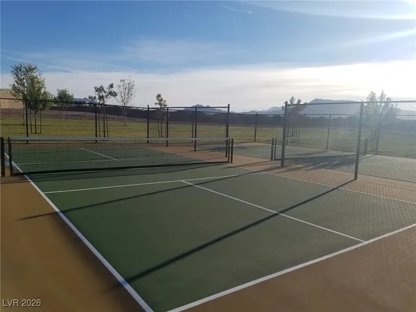 $1,895 | 506 Golden Myna Avenue, Henderson, NV 89011