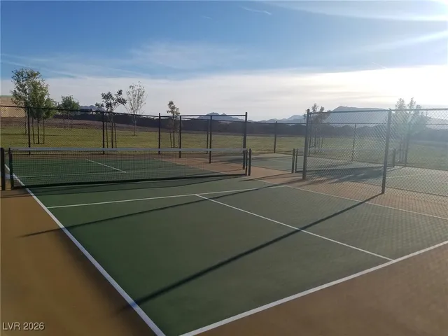 $1,998 | 506 Golden Myna Avenue, Henderson, NV 89011