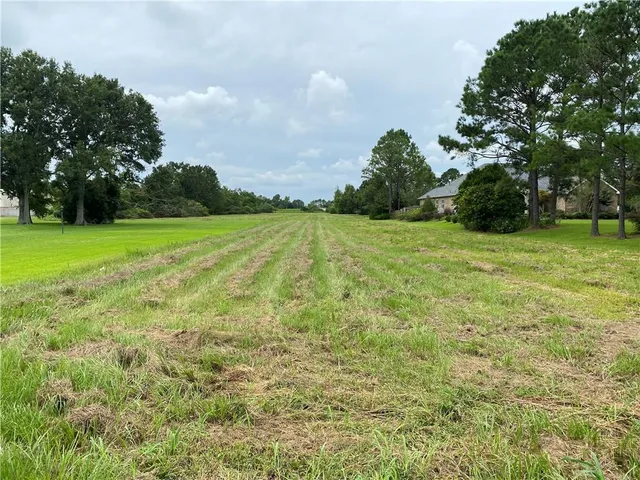 $290,000 | 7825 River Road, Waggaman, LA 70094