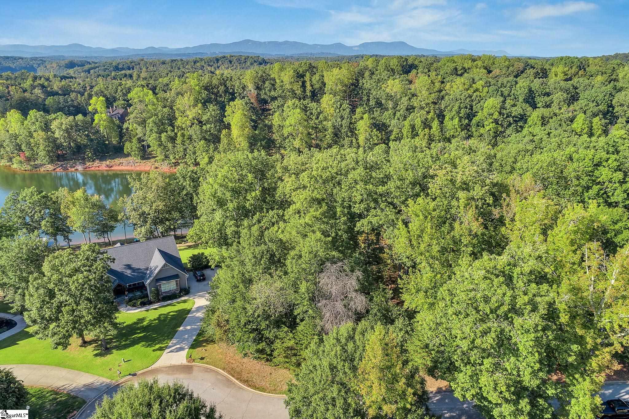 2494 Poole Road Greer, SC 29651 - Photo 10 of 34