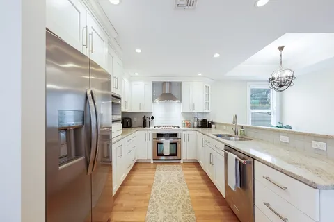 $1,199,000 | 8 Covington Street, Unit 1, Boston, MA 02127
