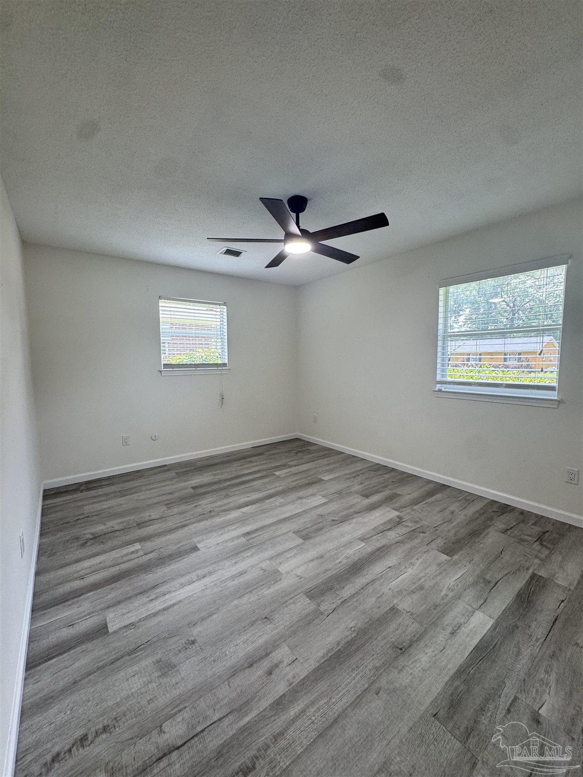 8108 Ridgefield Road Pensacola, FL 32514 - Photo 40 of 44
