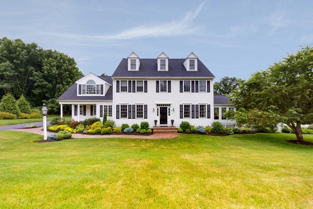 30 Planting Field Road Medfield, MA 02052 - Photo 1 of 40 Gallery Image 1