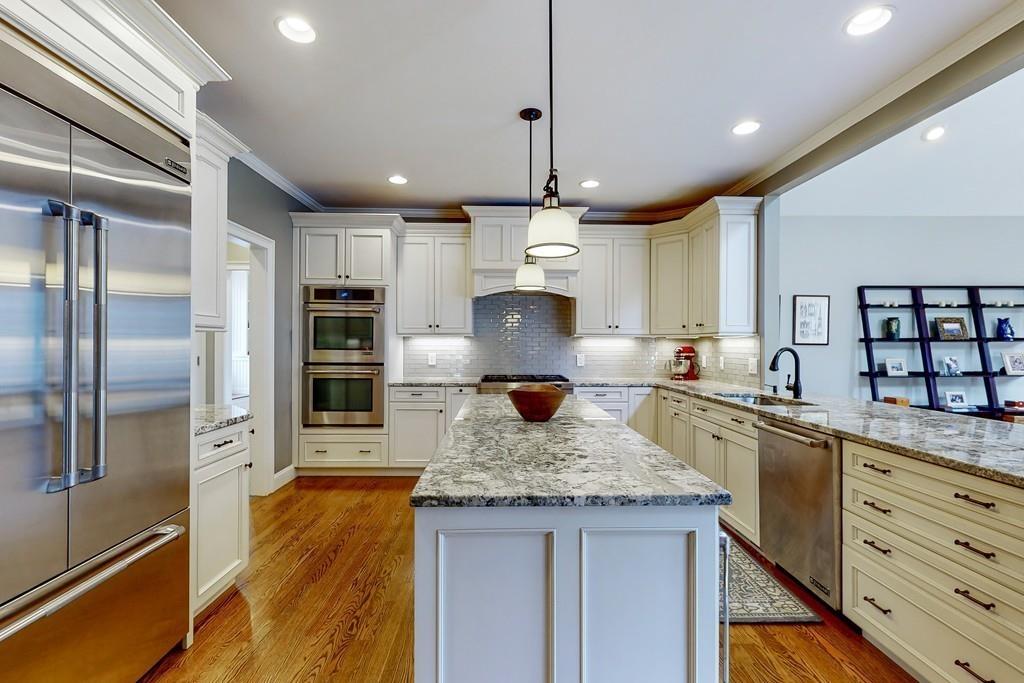 30 Planting Field Road Medfield, MA 02052 - Photo 4 of 40 Gallery Image 4
