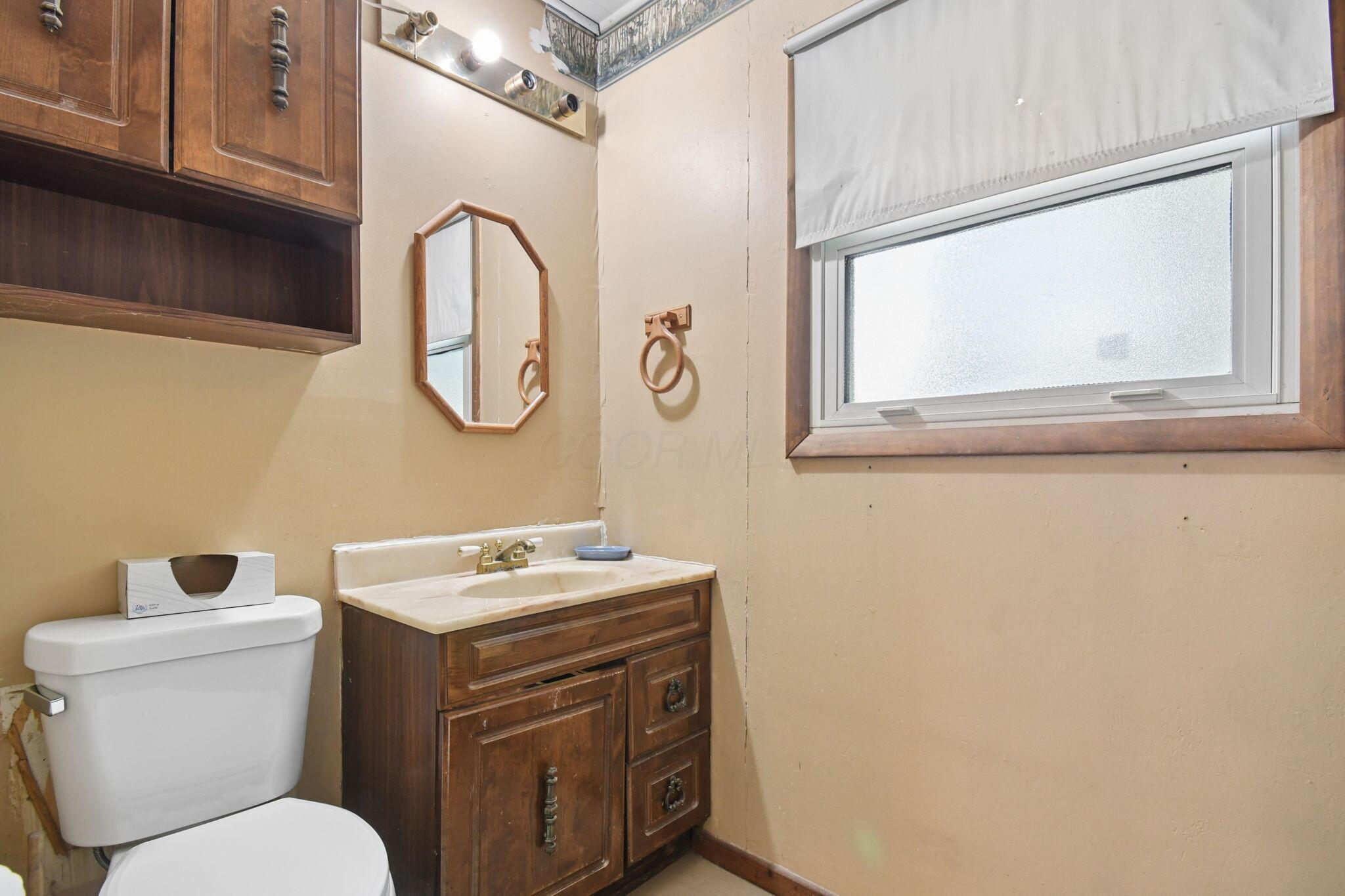 916 South Hampton Road Columbus, OH 43227 - Photo 12 of 13 23-web-or-mls-916-s-hampton-rd