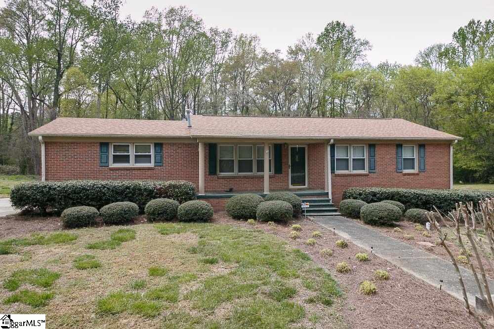 100 Fred Street Clinton, SC 29325 - Photo 1 of 17 Gallery Image 1
