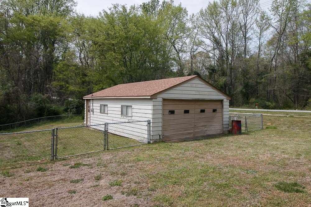 100 Fred Street Clinton, SC 29325 - Photo 17 of 17 Gallery Image 17
