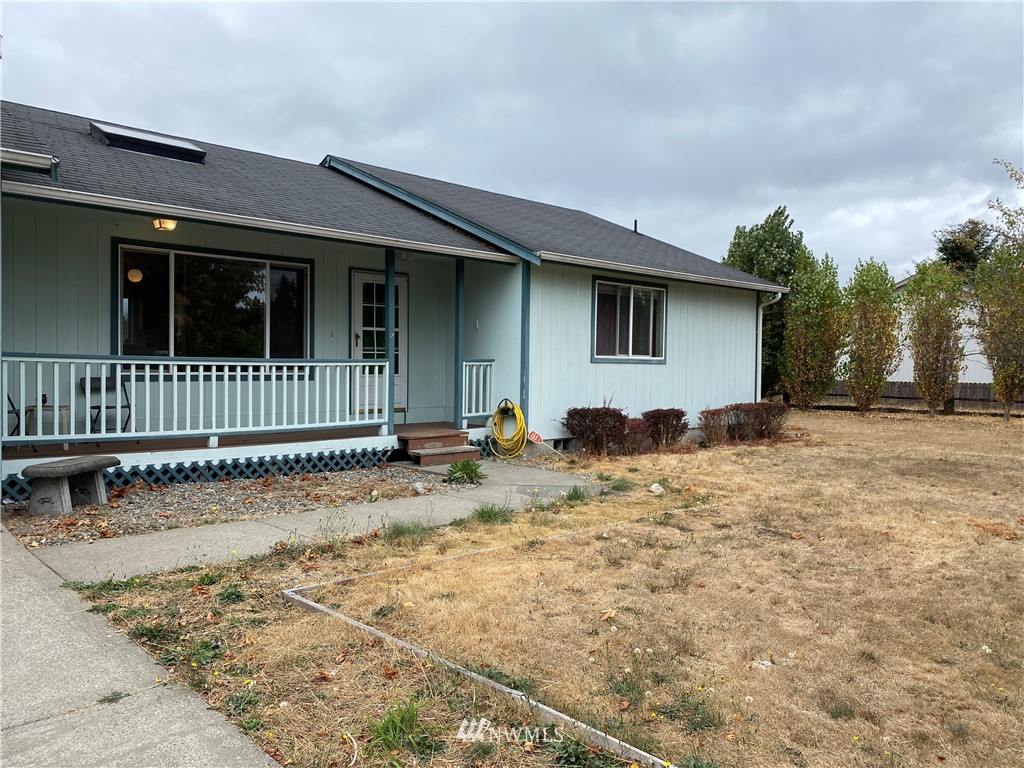 9514 181st Way Southwest Rochester, WA 98579 - Photo 1 of 15