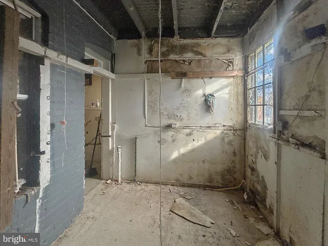 $150,000 | 1469 Ridge Place Southeast, Washington, DC 20020