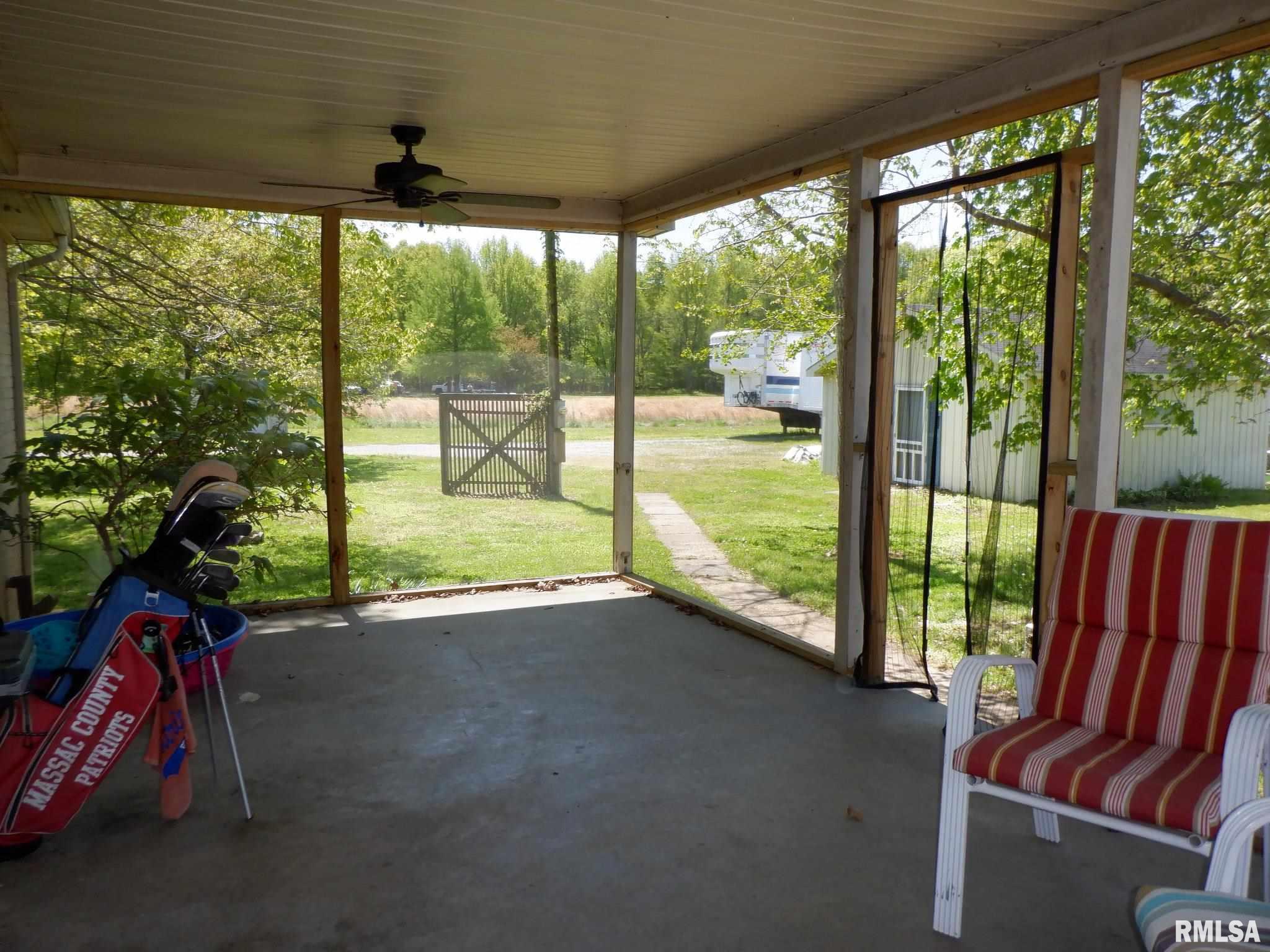 3243 Strawberry Road Brookport, IL 62910 - Photo 15 of 27 Gallery Image 15
