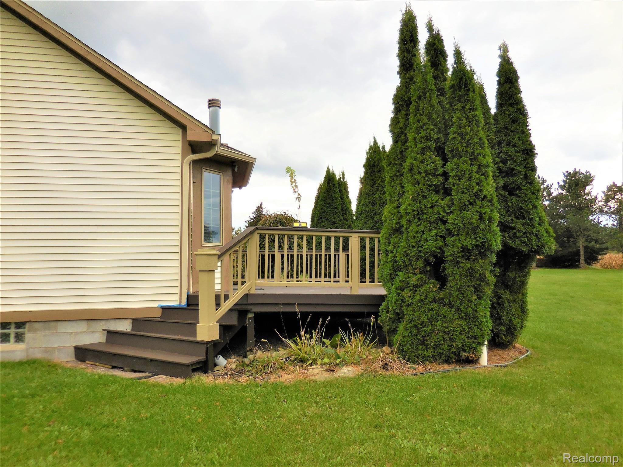 2926 Bullock Road Metamora, MI 48455 - Photo 10 of 75 DSCN5079 (2).JPG
