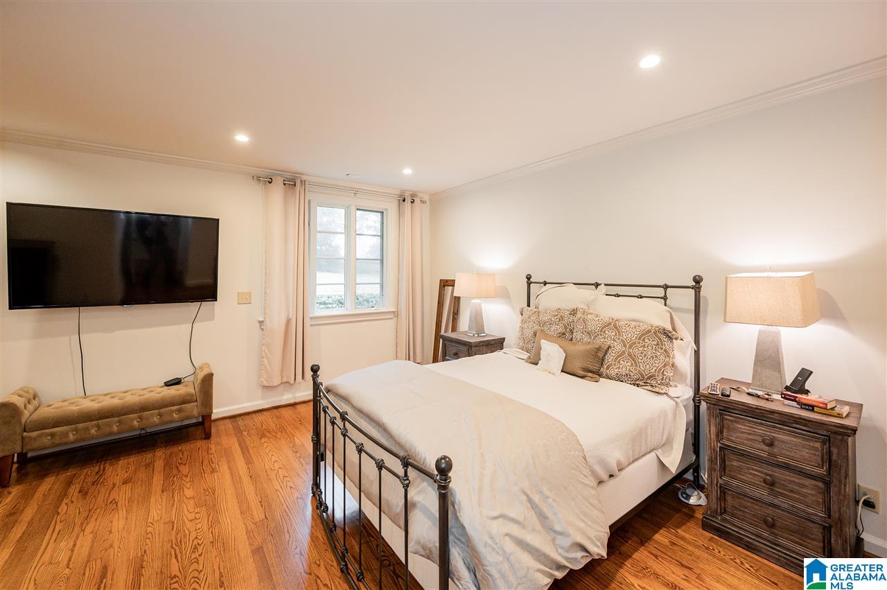 2472 Shades Crest Road Birmingham, AL 35216 - Photo 23 of 48