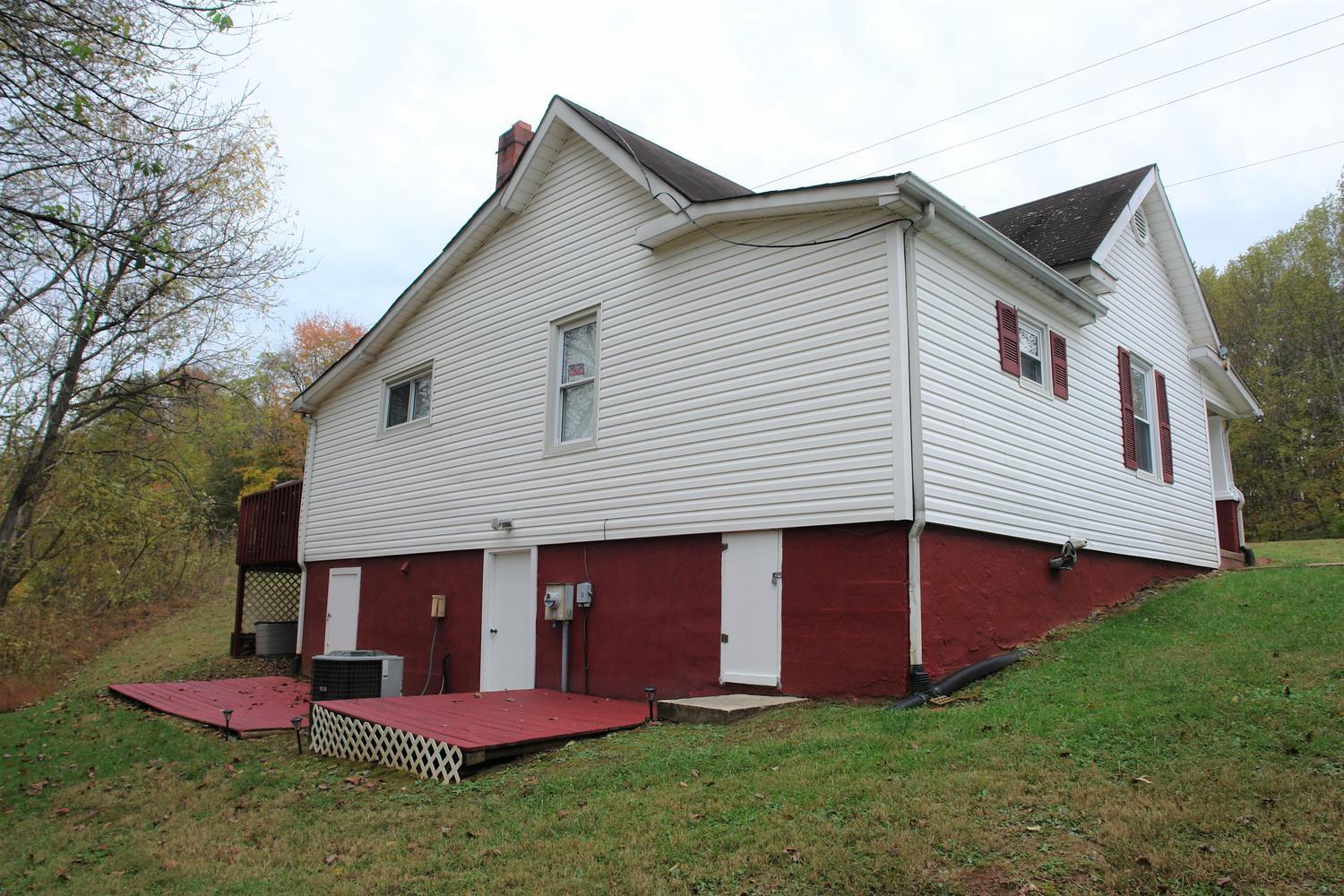 4014 Goodview Road Goodview, VA 24095 - Photo 23 of 24 4014 Goodview Road Goodview VA-large-023