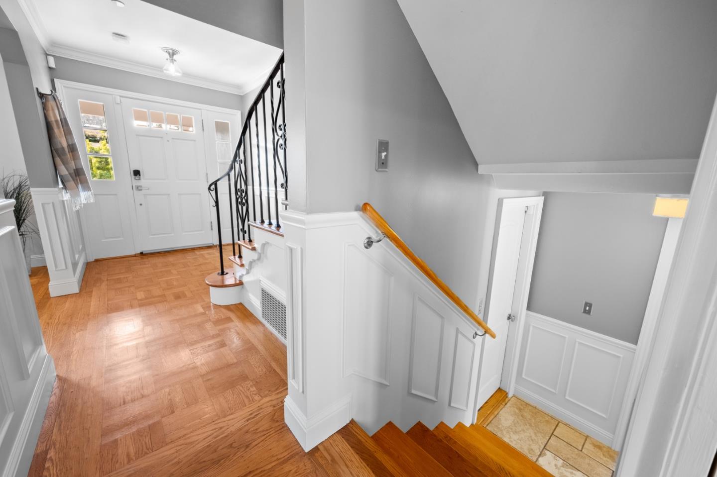 1536 Eastmoor Road Burlingame, CA 94010 - Photo 20 of 70