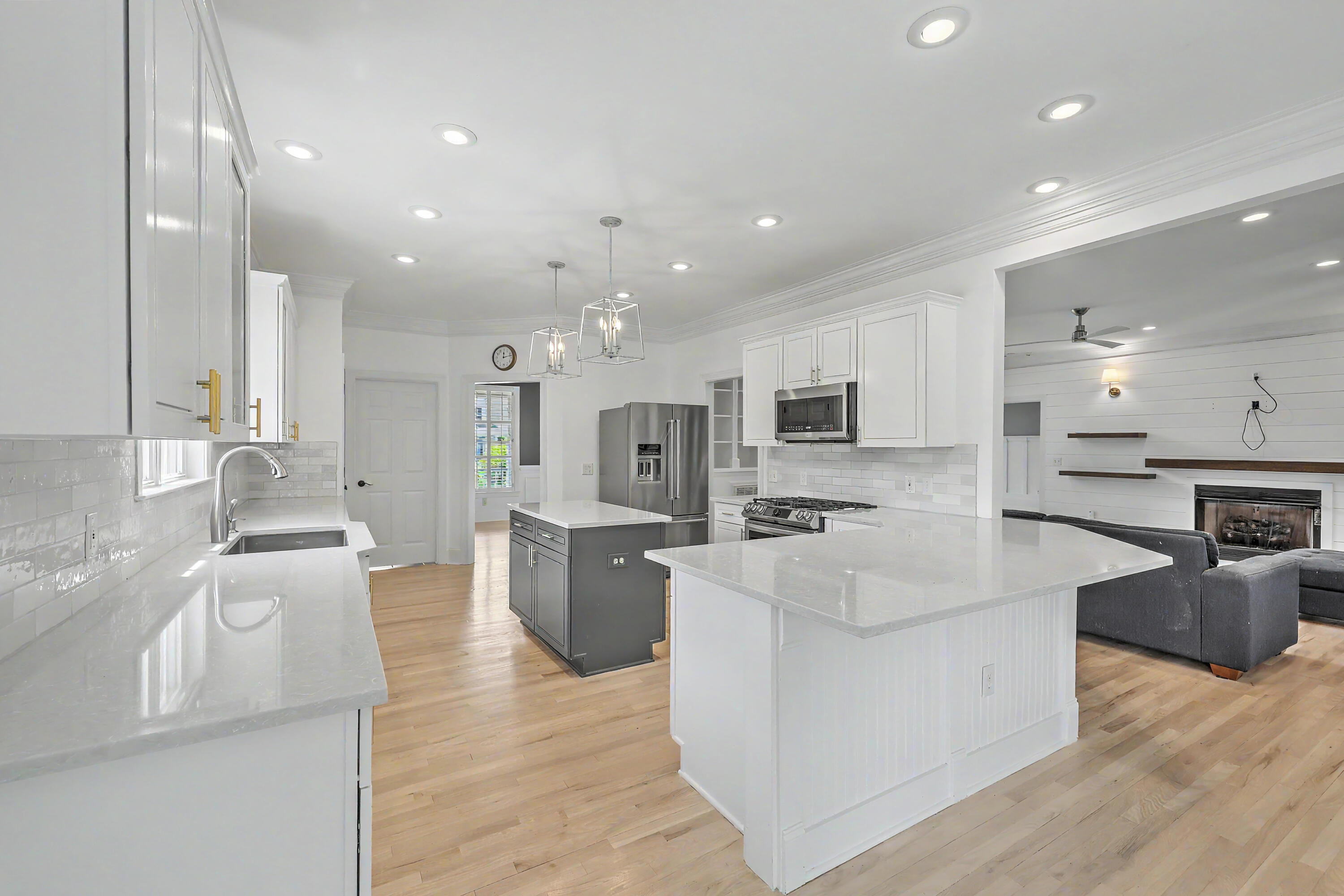 1040 Rivershore Road Charleston, SC 29492 - Photo 15 of 67 ZYN_8099_100_101_102_103_104_105