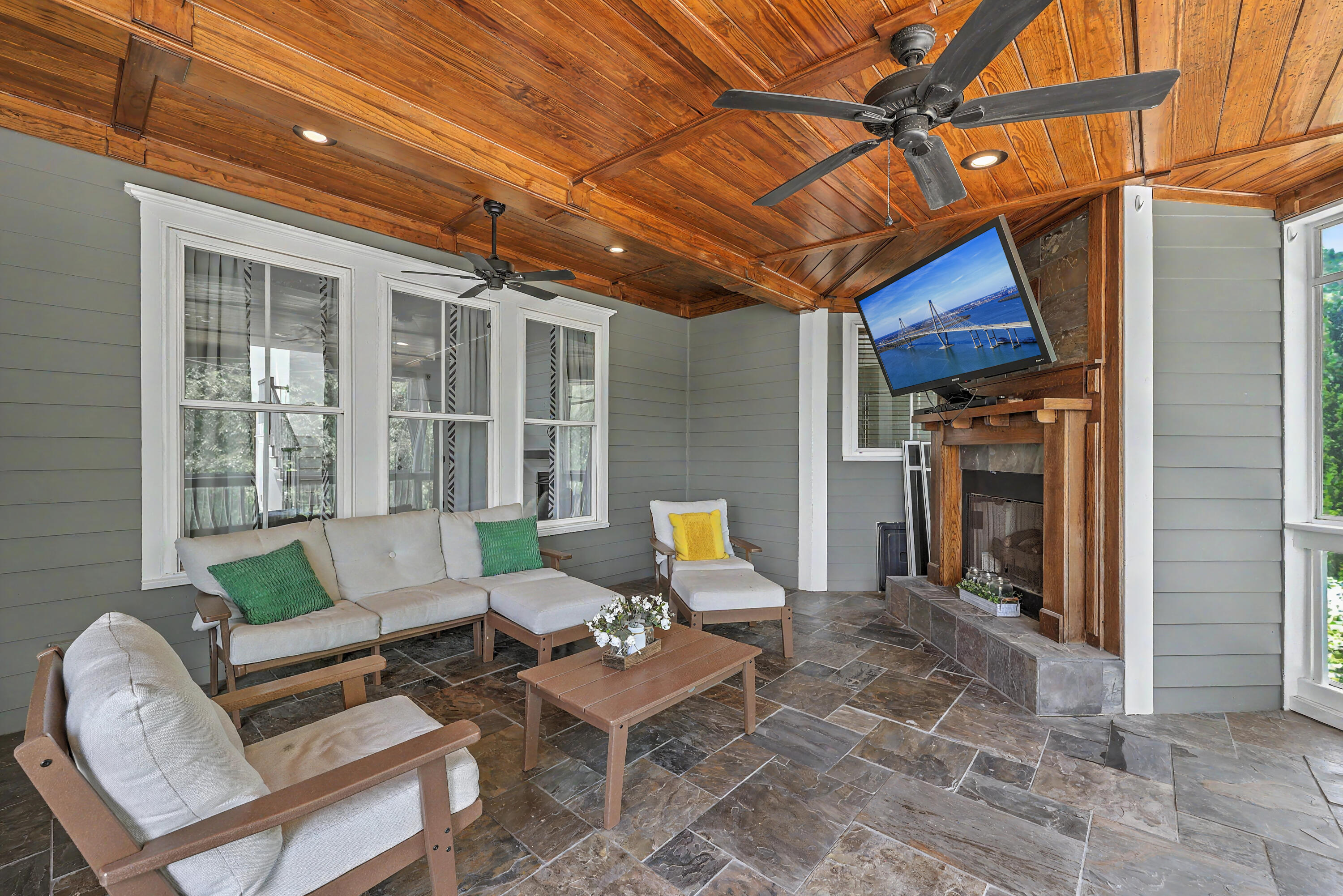 1040 Rivershore Road Charleston, SC 29492 - Photo 32 of 67 ZYN_8309_10_11_12_13_14_15