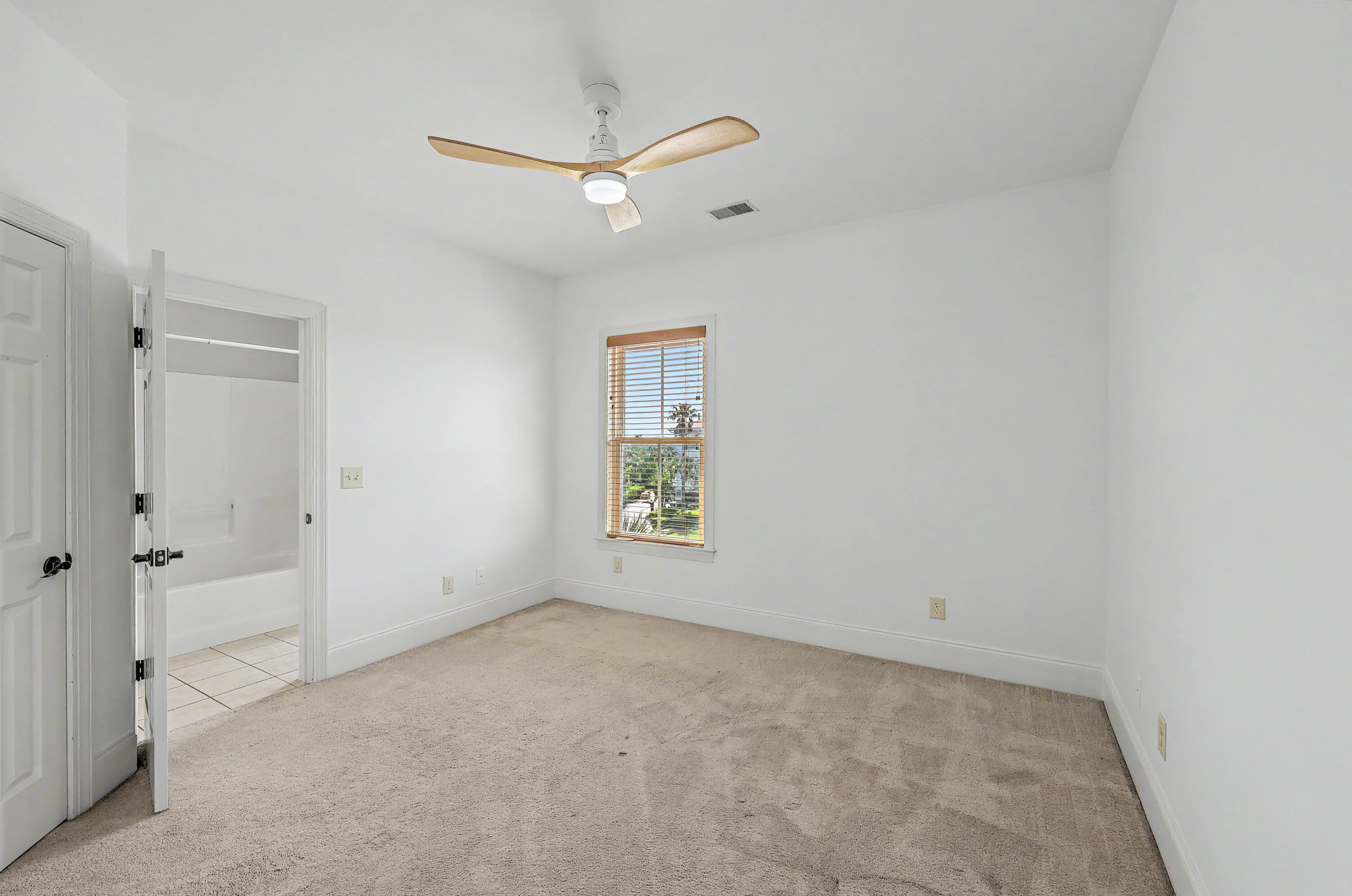 1040 Rivershore Road Charleston, SC 29492 - Photo 38 of 67 ZYN_8197_198_199_200_201_202_203