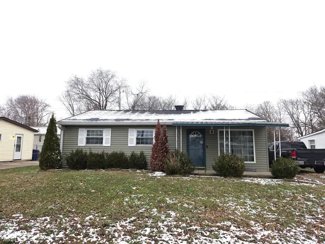 $169,900 | 718 Berkeley Drive, Shelbyville, IN 46176