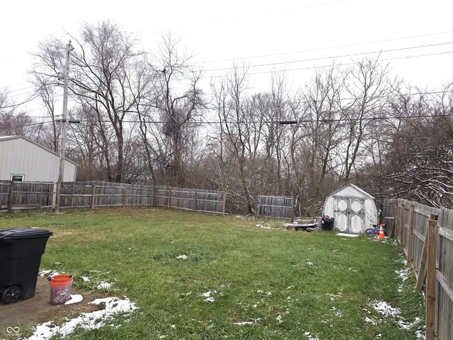 $169,900 | 718 Berkeley Drive, Shelbyville, IN 46176