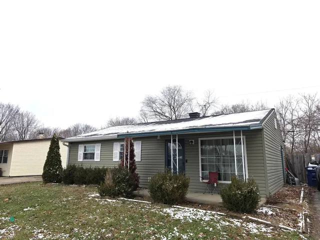 $169,900 | 718 Berkeley Drive, Shelbyville, IN 46176
