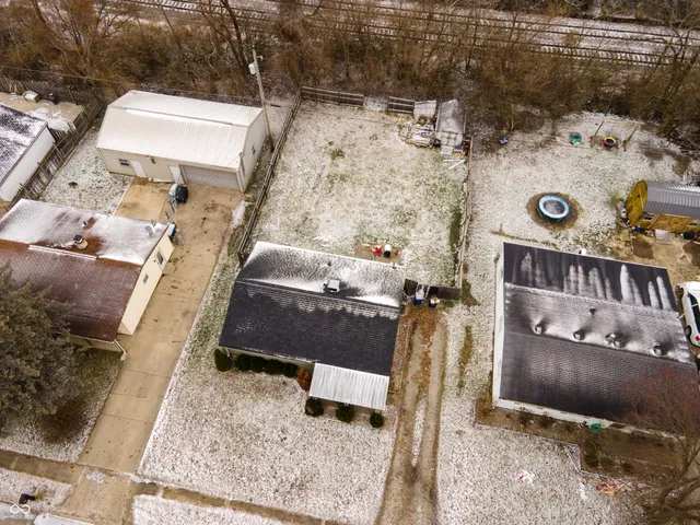 $169,900 | 718 Berkeley Drive, Shelbyville, IN 46176